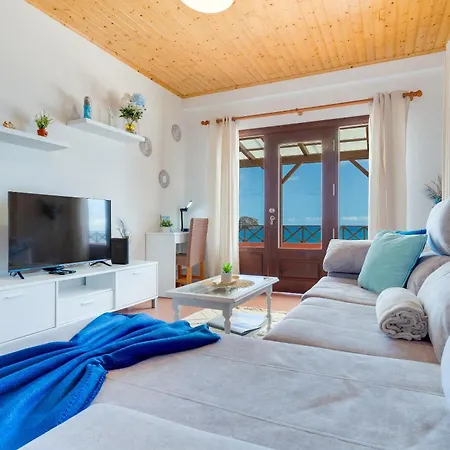 Maiata House By Madeira